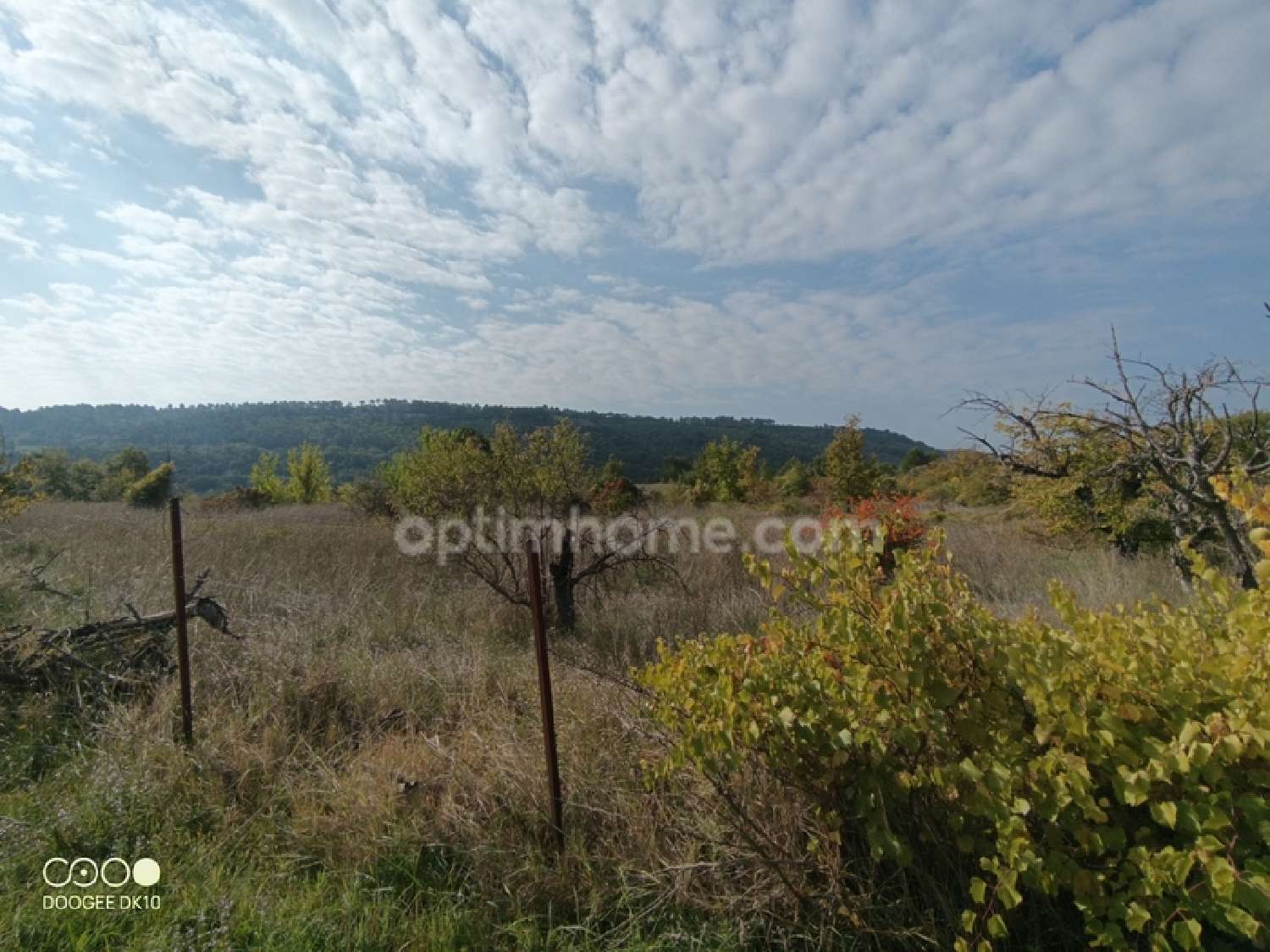 en venta terreno Cucuron Vaucluse 2