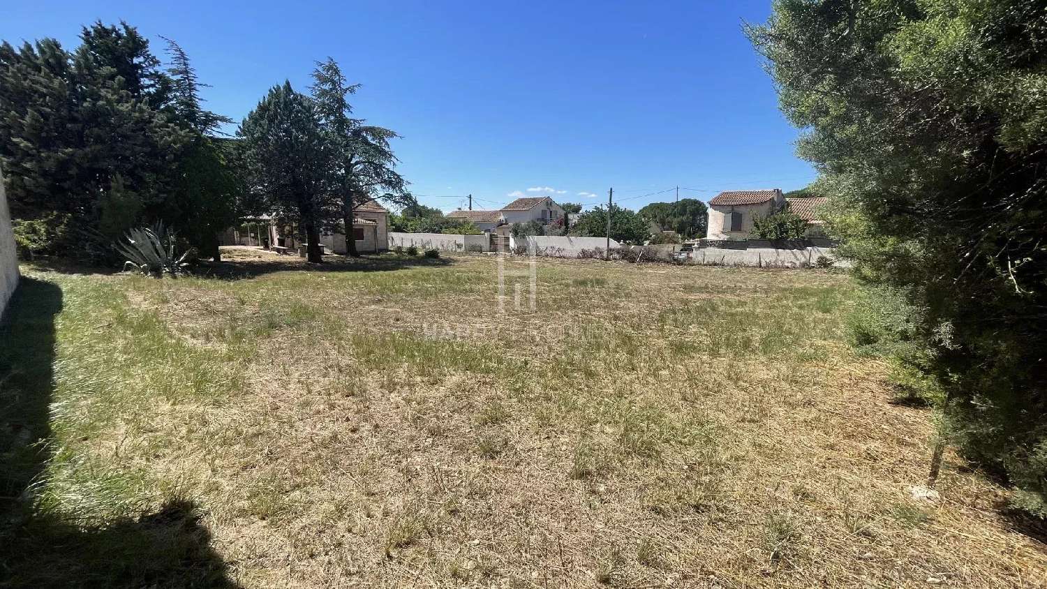  à vendre terrain Fontvieille Bouches-du-Rhône 1