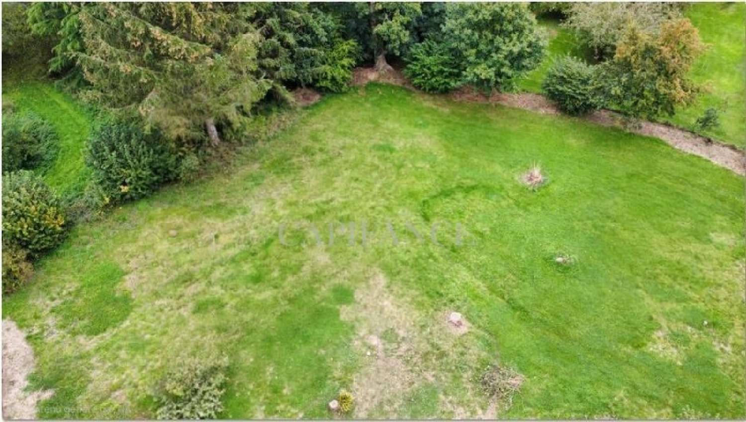 à vendre terrain Guingamp Côtes-d'Armor 1