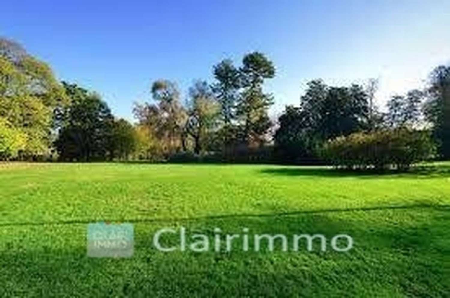  en venta terreno La Destrousse Bocas del Ródano 1