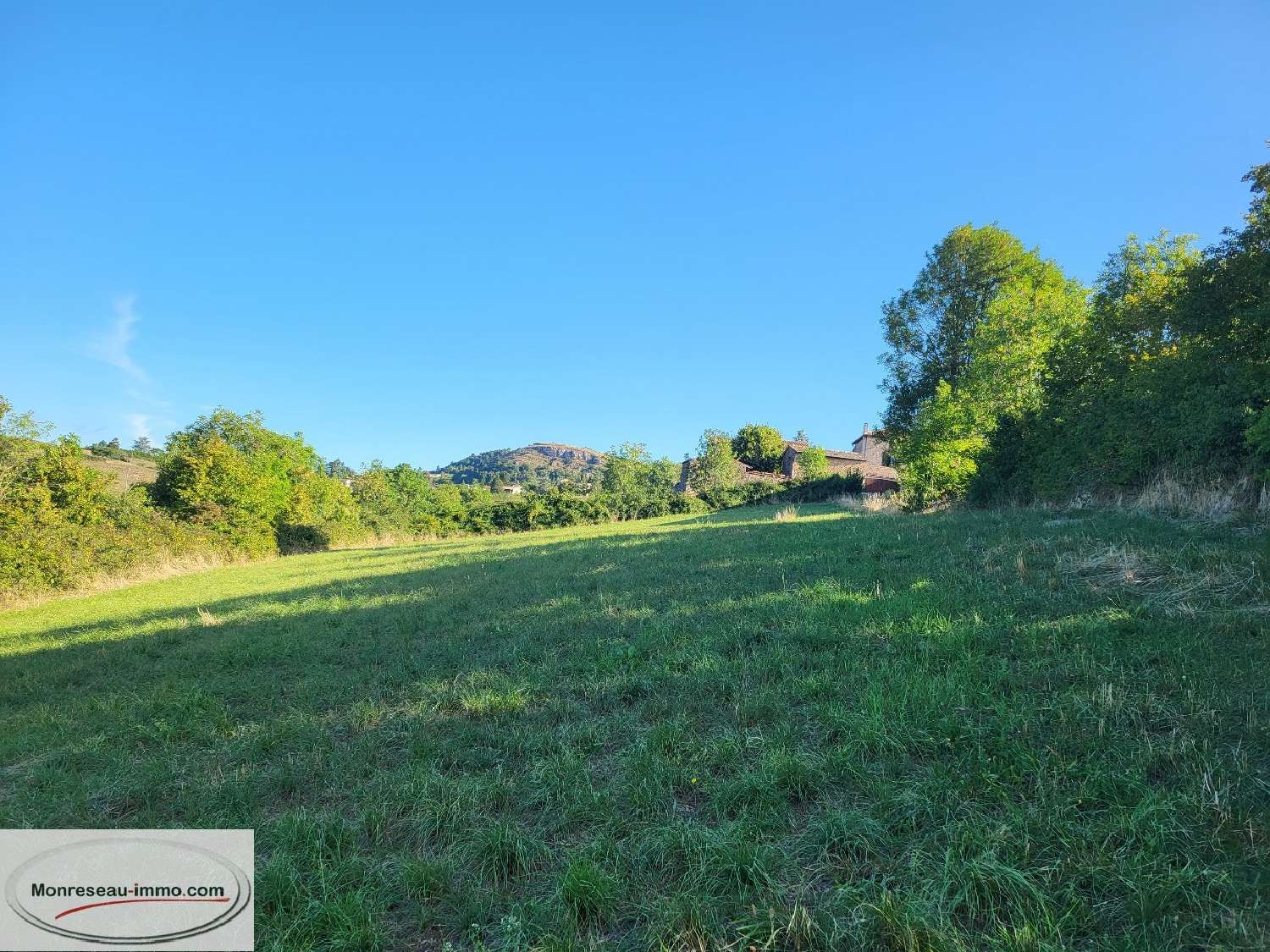  te koop terrein La Roche-Vineuse Saône-et-Loire 1