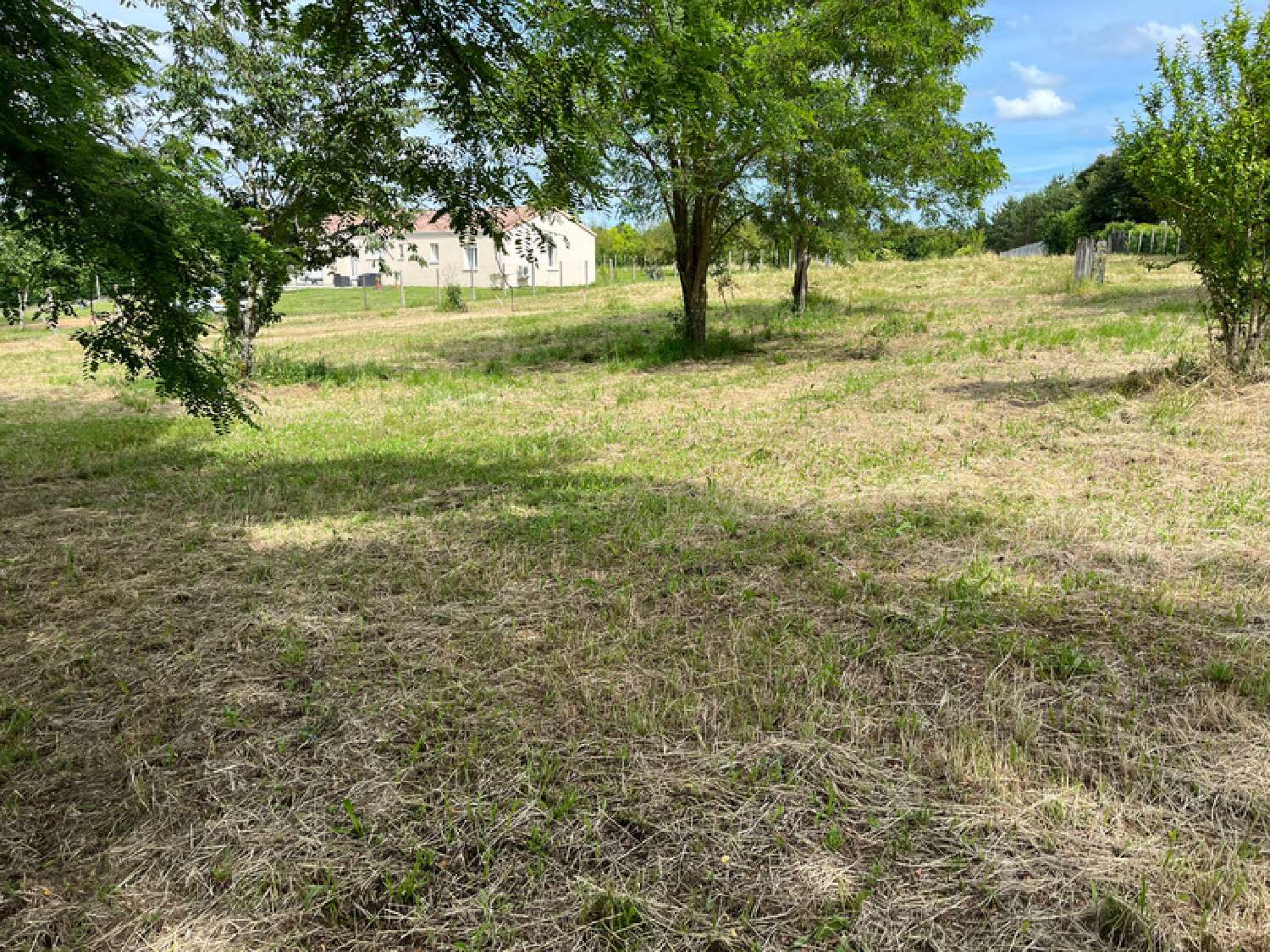 for sale terrain Le Fouilloux Charente-Maritime 2