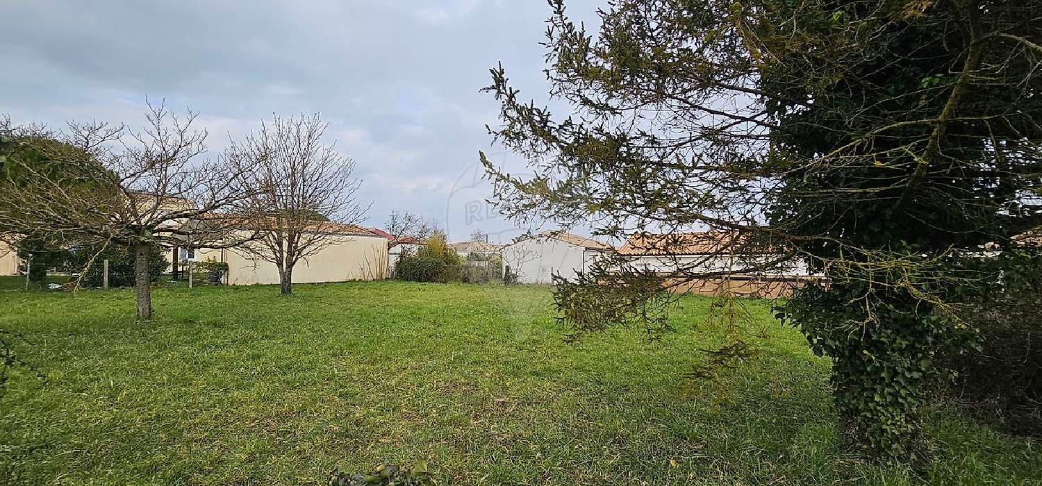  for sale terrain Meschers-sur-Gironde Charente-Maritime 2
