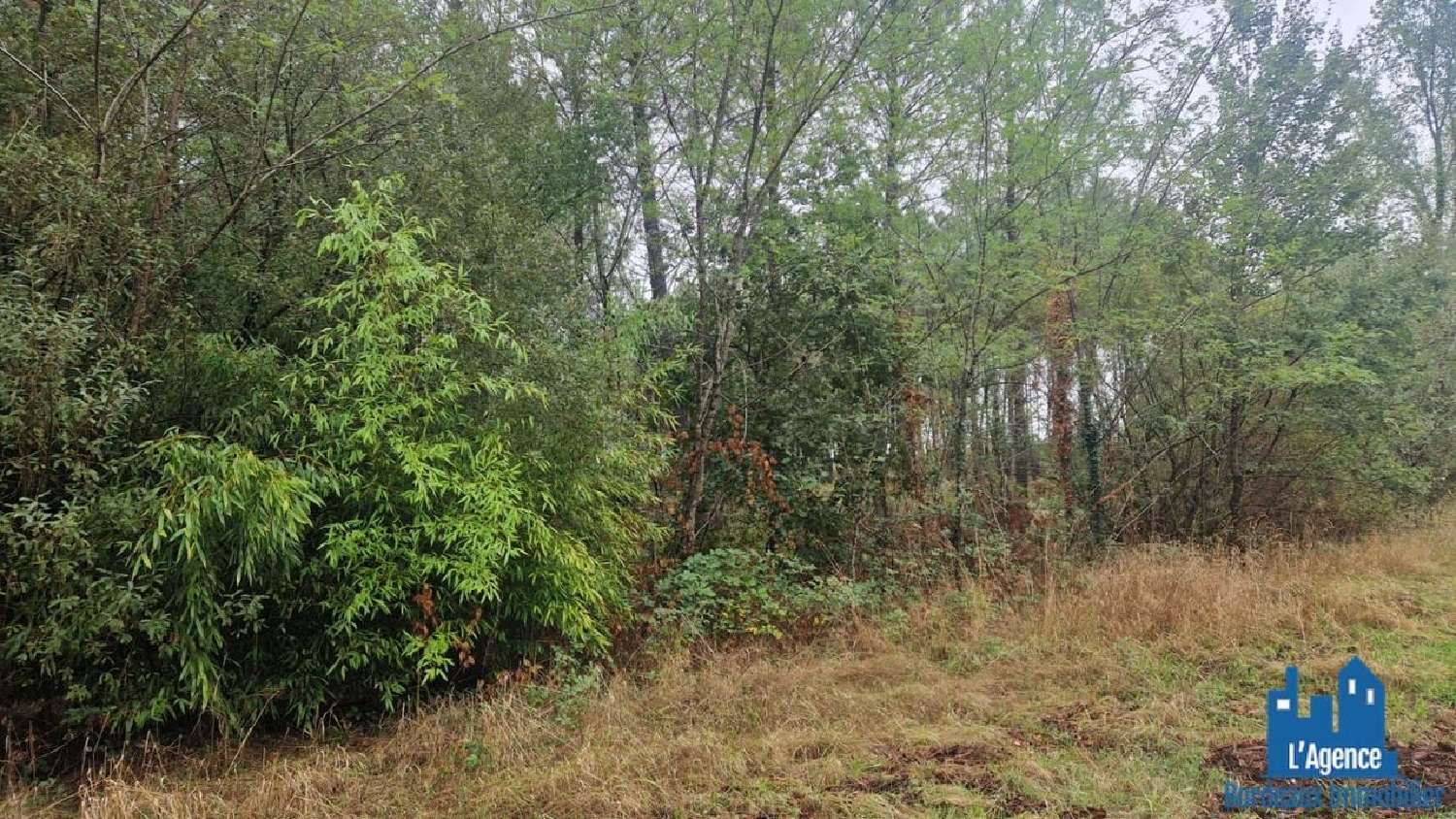 te koop terrein Saint-Médard-en-Jalles Gironde 1