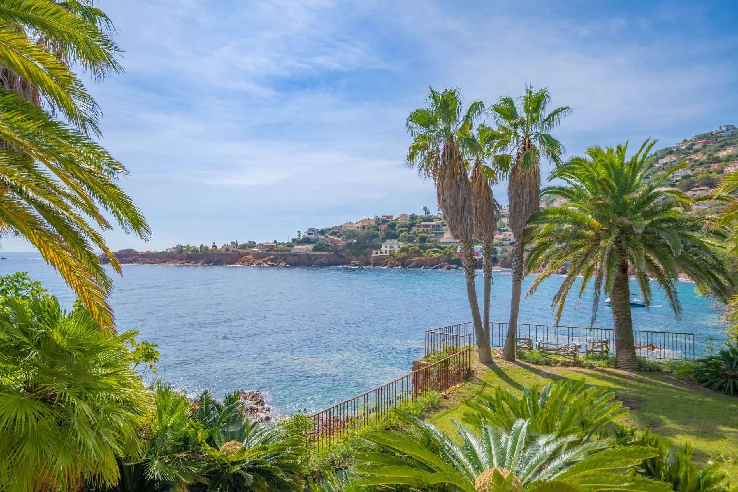 for sale villa Agay Var 5