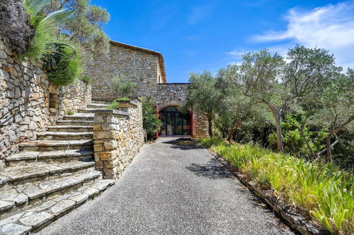  te koop villa Aix-en-Provence Bouches-du-Rhône 2