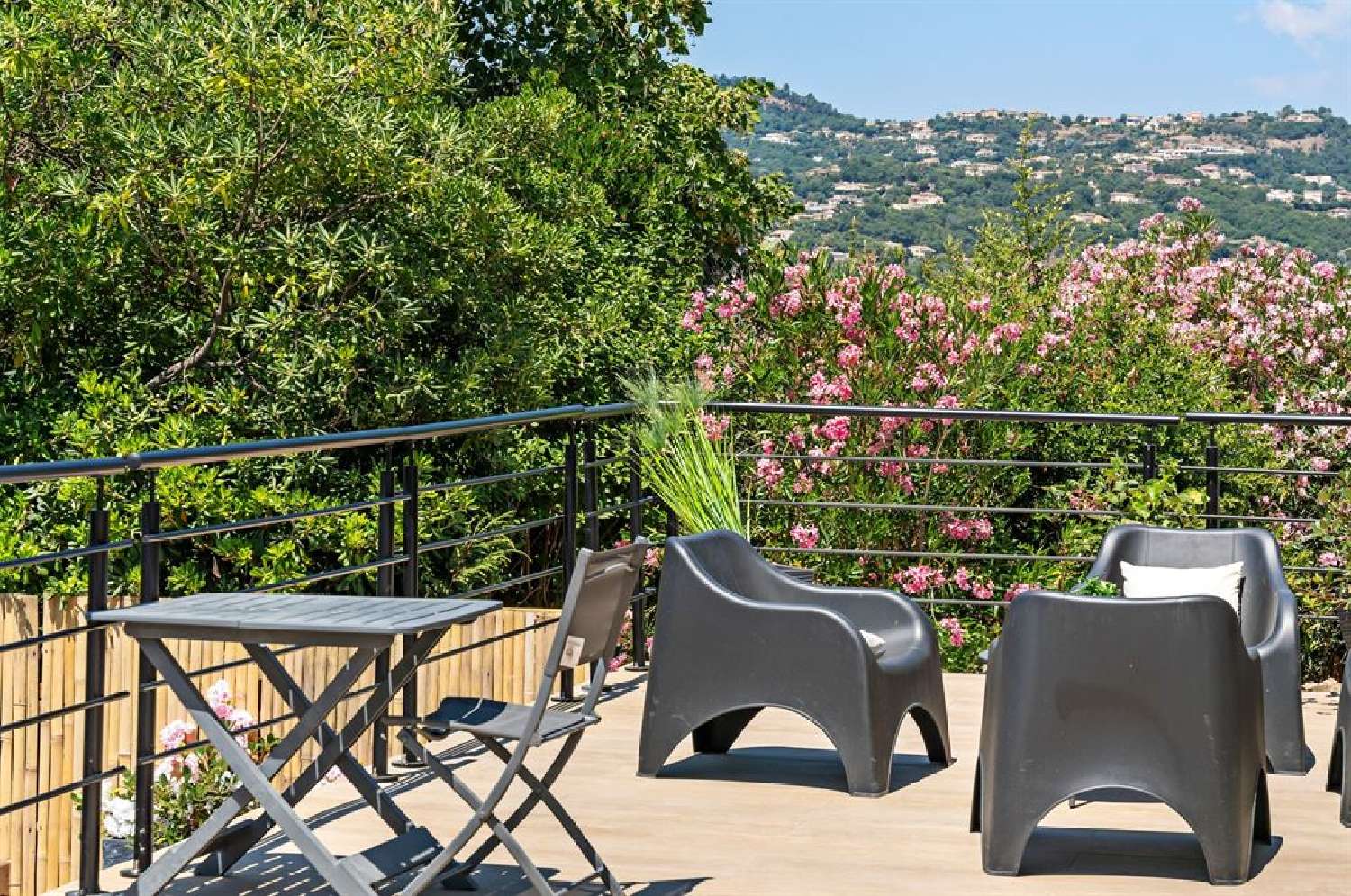  à vendre villa Bagnols-en-Forêt Var 6