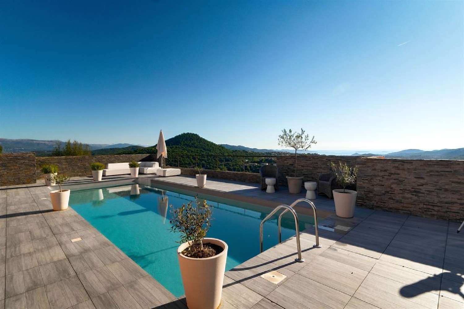  te koop villa Bagnols-en-Forêt Var 6