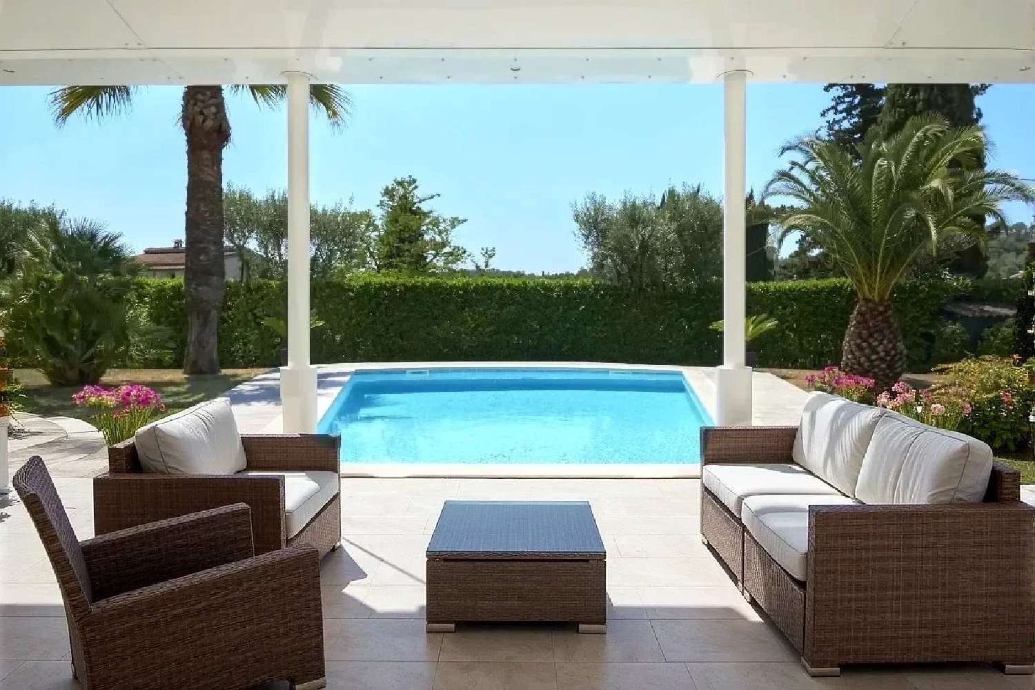  à vendre villa Châteauneuf-Grasse Alpes-Maritimes 3