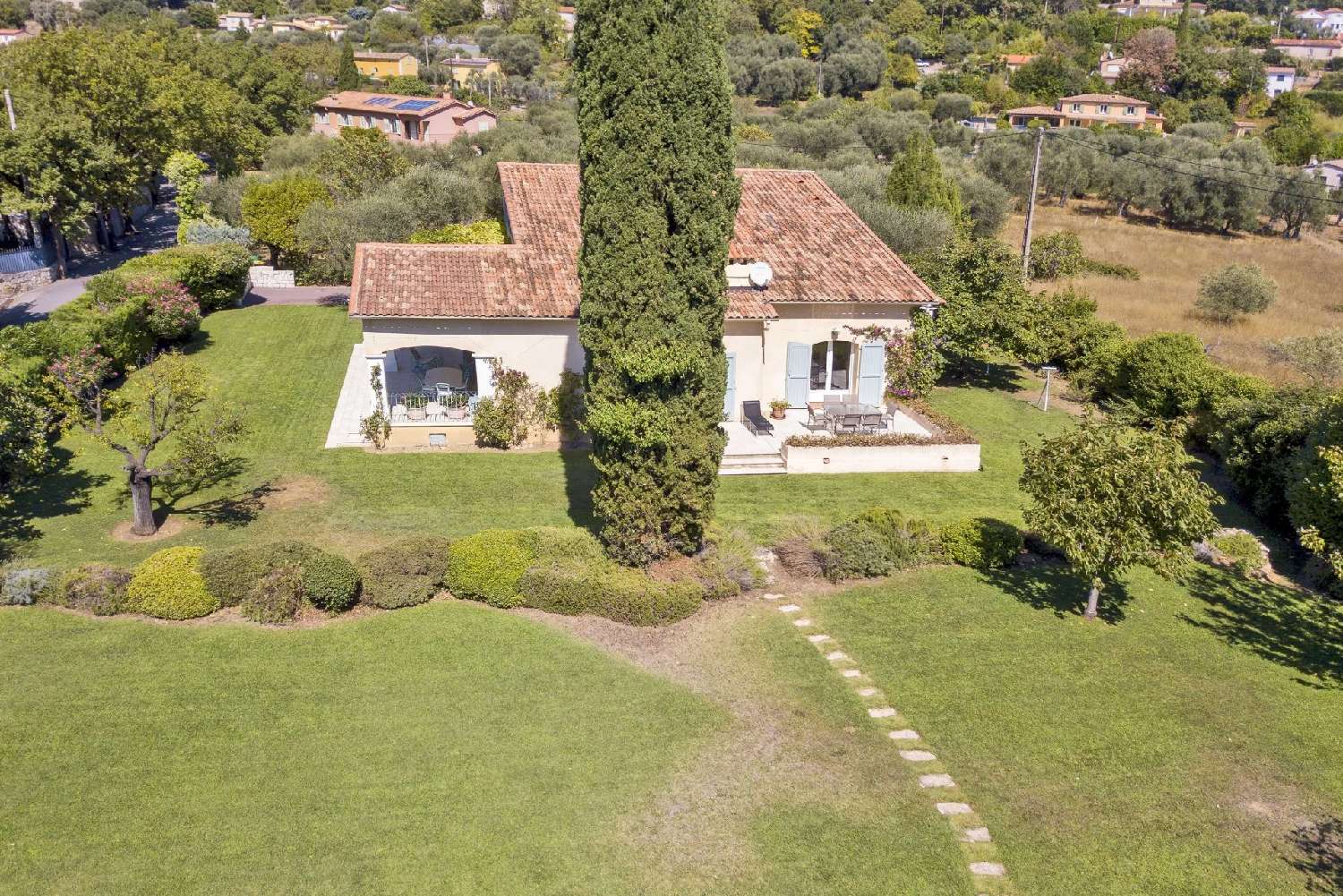  à vendre villa Châteauneuf-Grasse Alpes-Maritimes 5