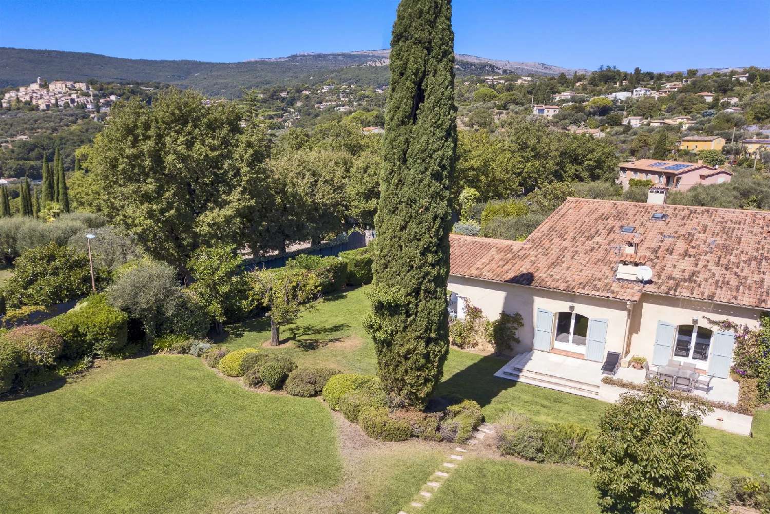  à vendre villa Châteauneuf-Grasse Alpes-Maritimes 6