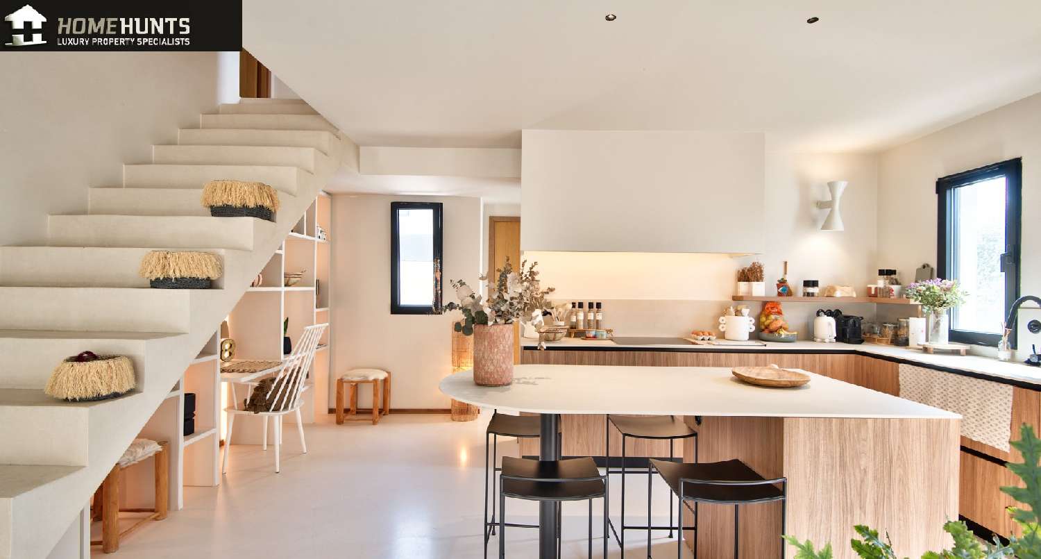  for sale villa Falicon Alpes-Maritimes 7
