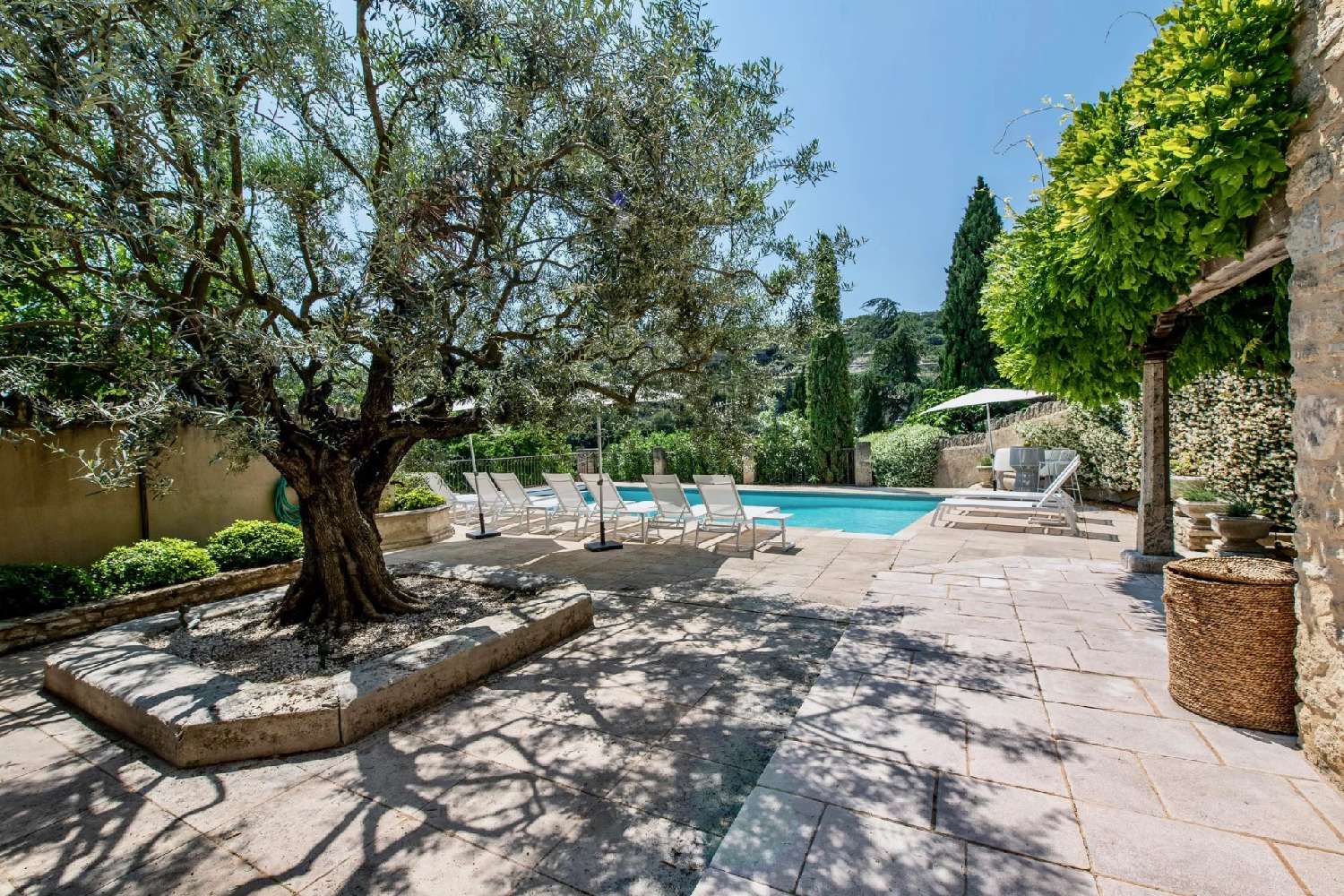  à vendre villa Gordes Vaucluse 8