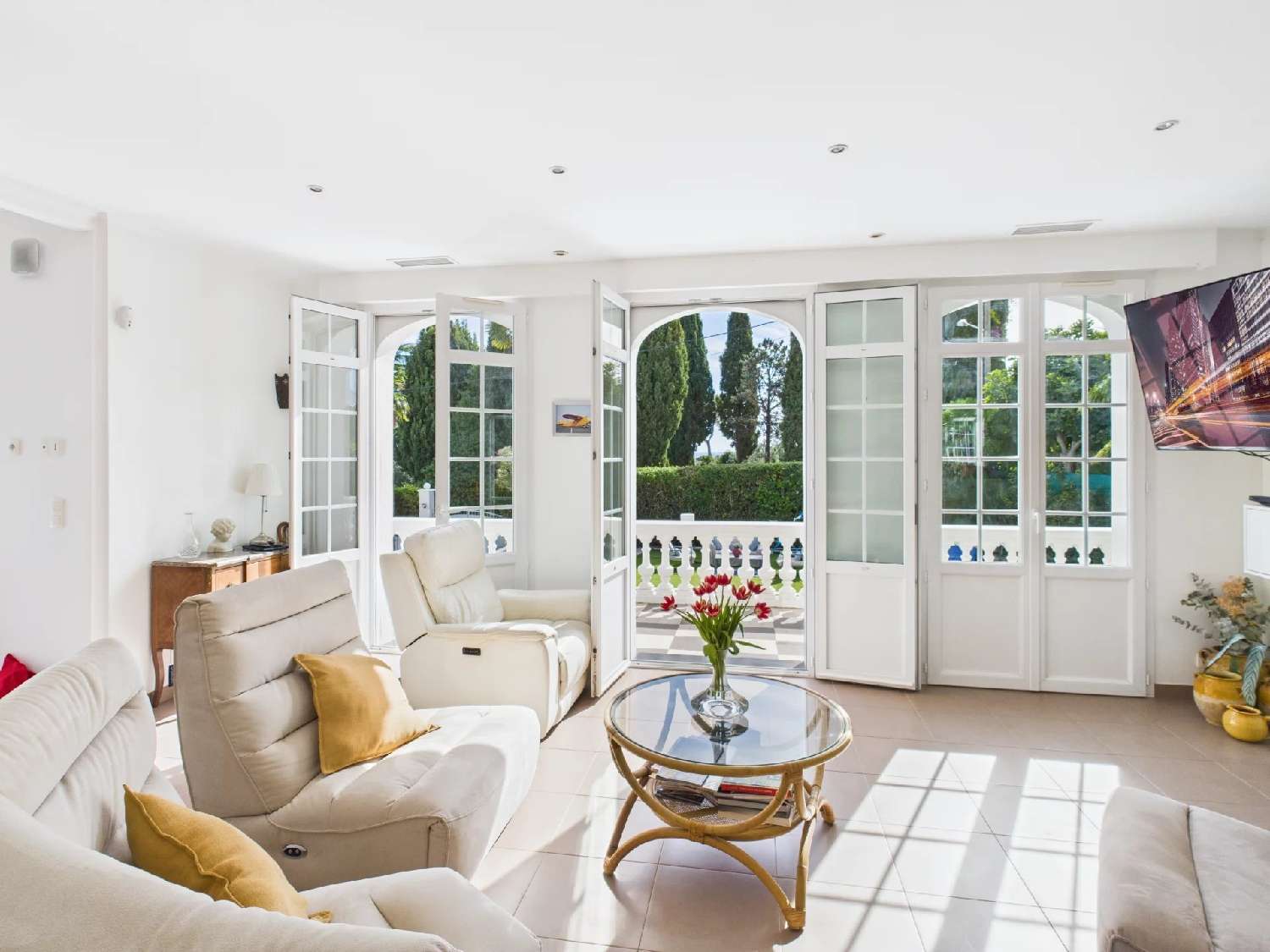 for sale villa Juan-les-Pins Alpes-Maritimes 2
