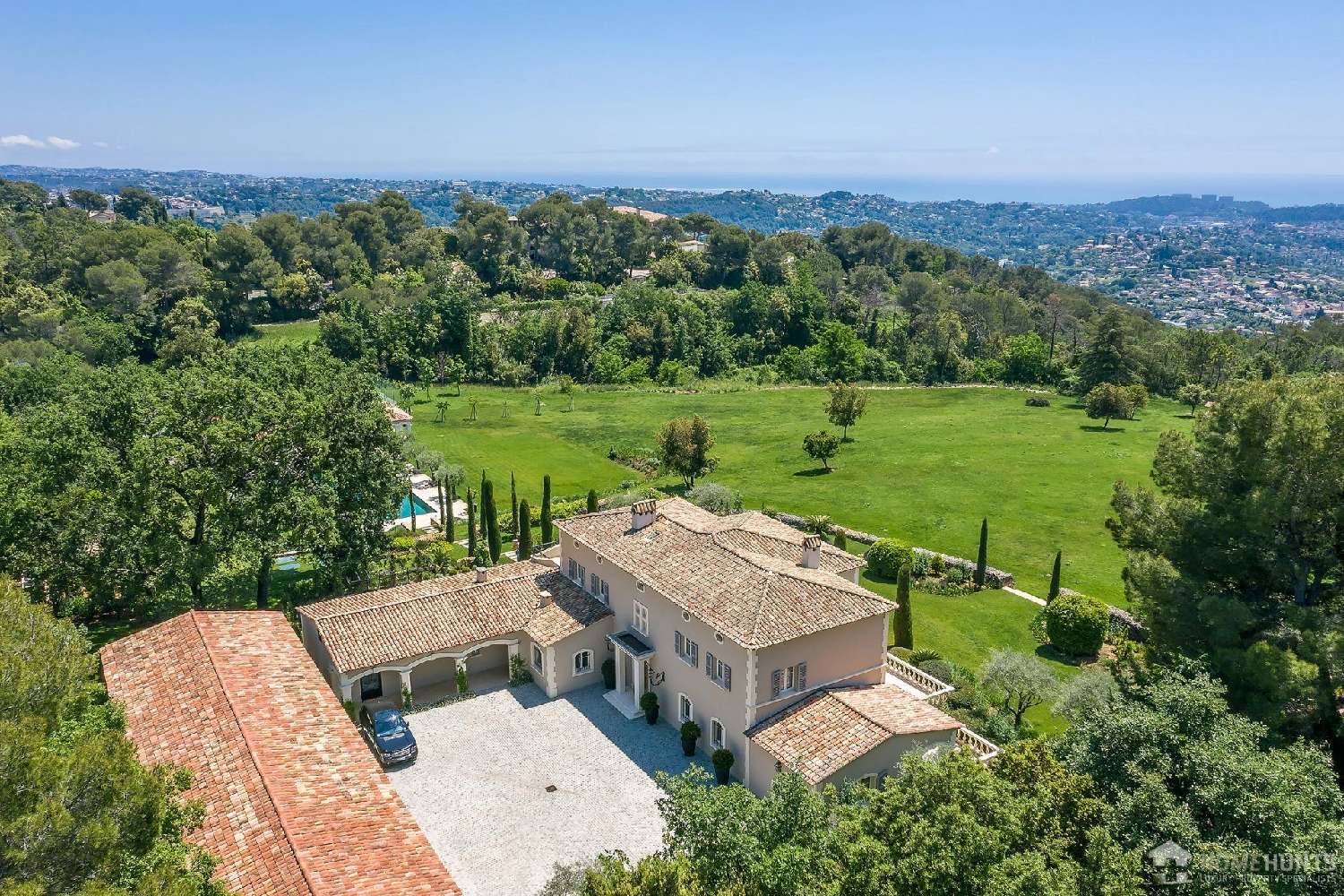  te koop villa La Colle-sur-Loup Alpes-Maritimes 4