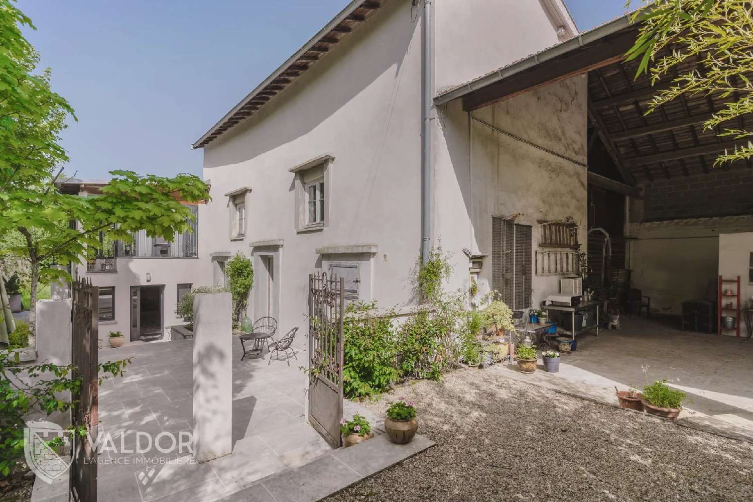  à vendre villa La Tour-de-Salvagny Rhône 3