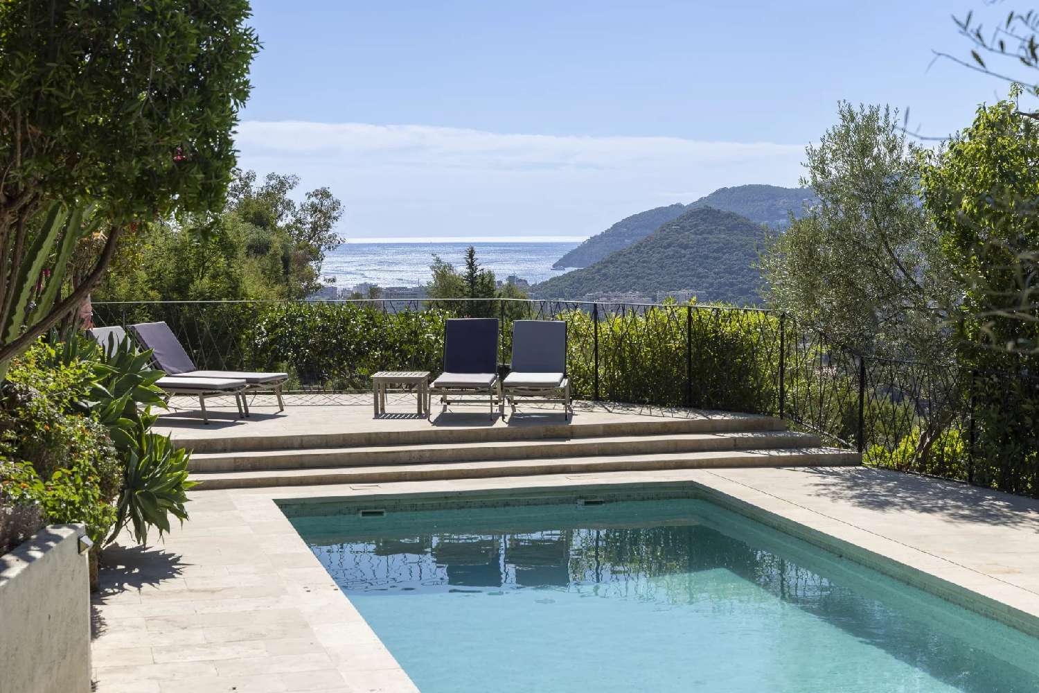  te koop villa Mandelieu-la-Napoule Alpes-Maritimes 2