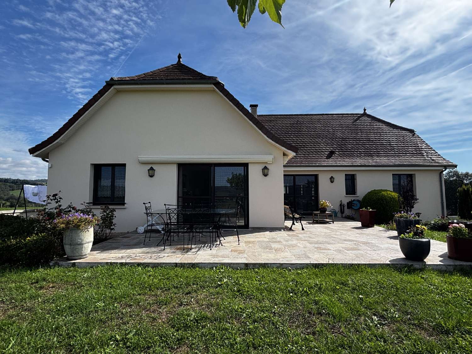  te koop villa Montmurat Cantal 2