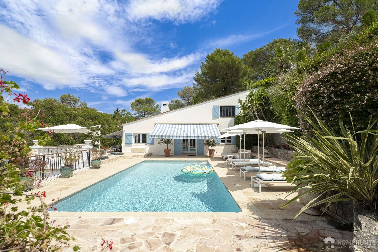 for sale villa Mougins Alpes-Maritimes 2