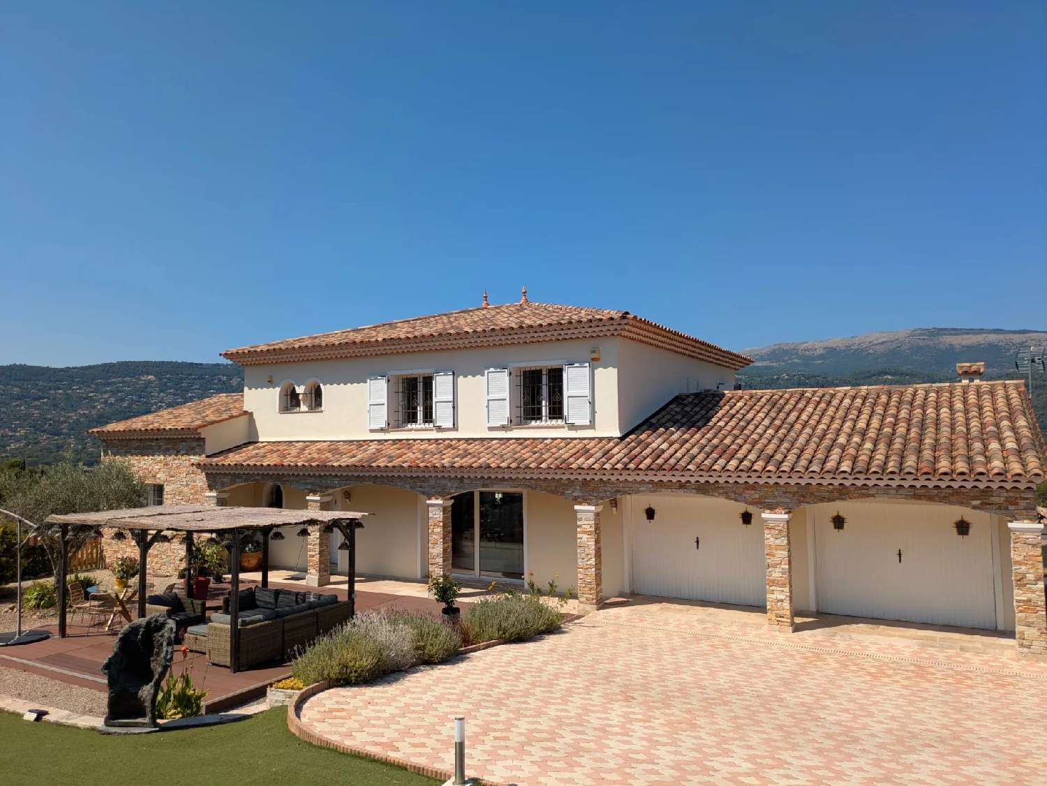  à vendre villa Peymeinade Alpes-Maritimes 1