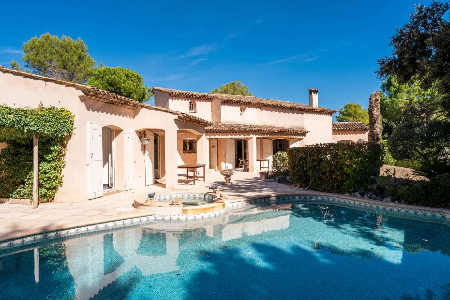 for sale villa Roquefort-les-pins Alpes-Maritimes 2