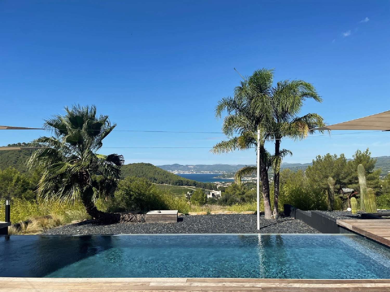  te koop villa Saint-Cyr-sur-Mer Var 2