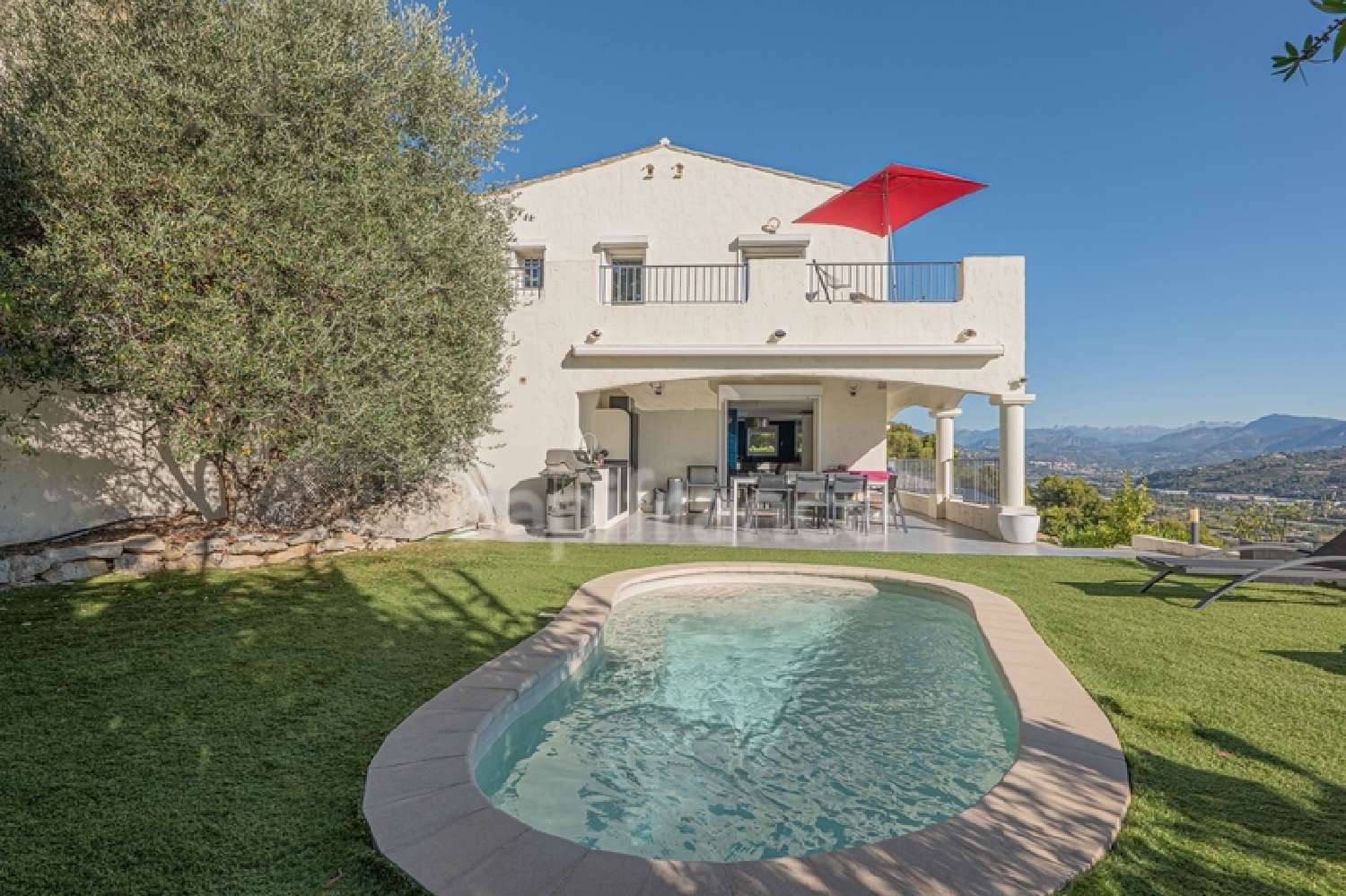 te koop villa Saint-Laurent-du-Var Alpes-Maritimes 1