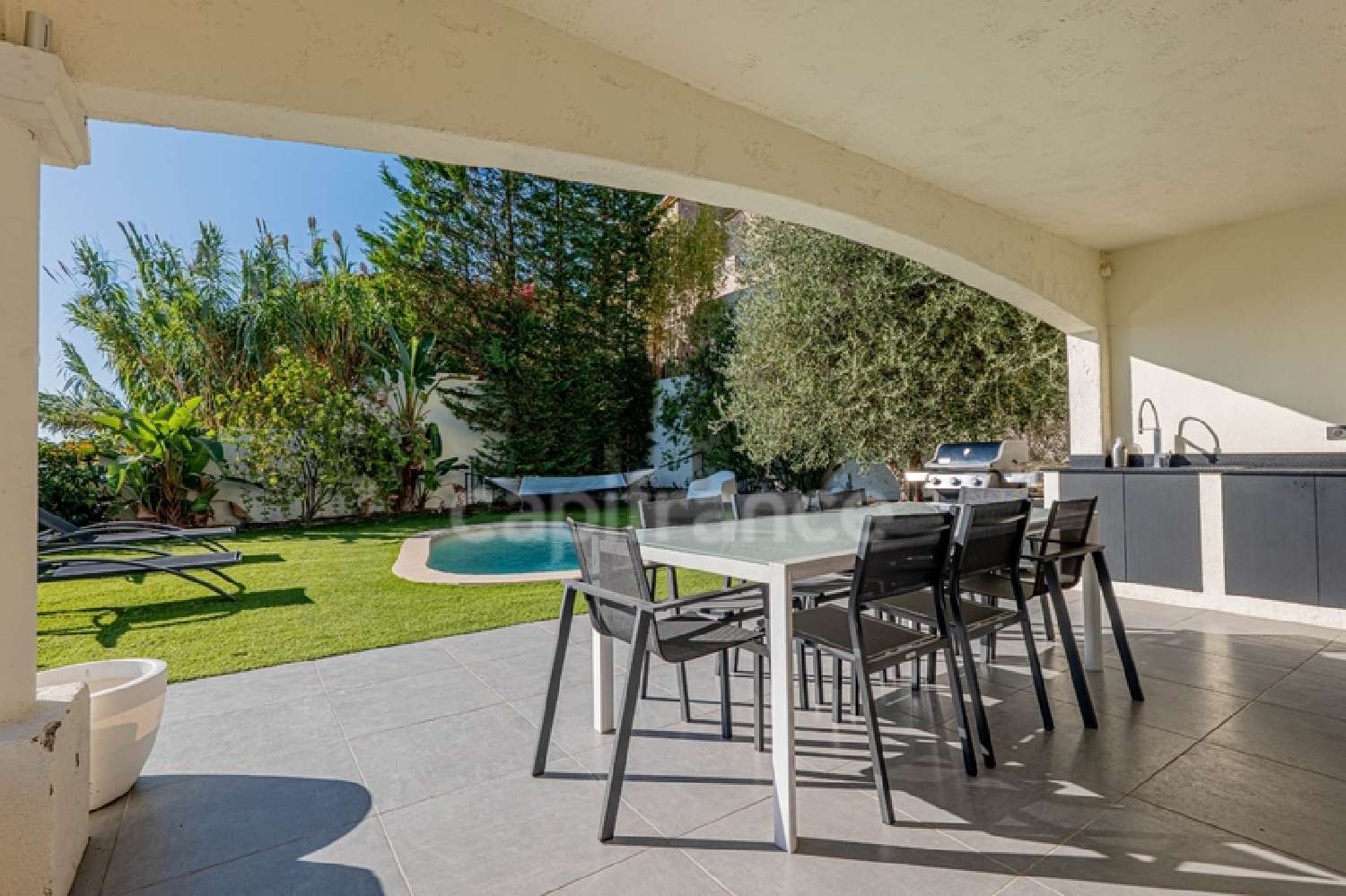  te koop villa Saint-Laurent-du-Var Alpes-Maritimes 6