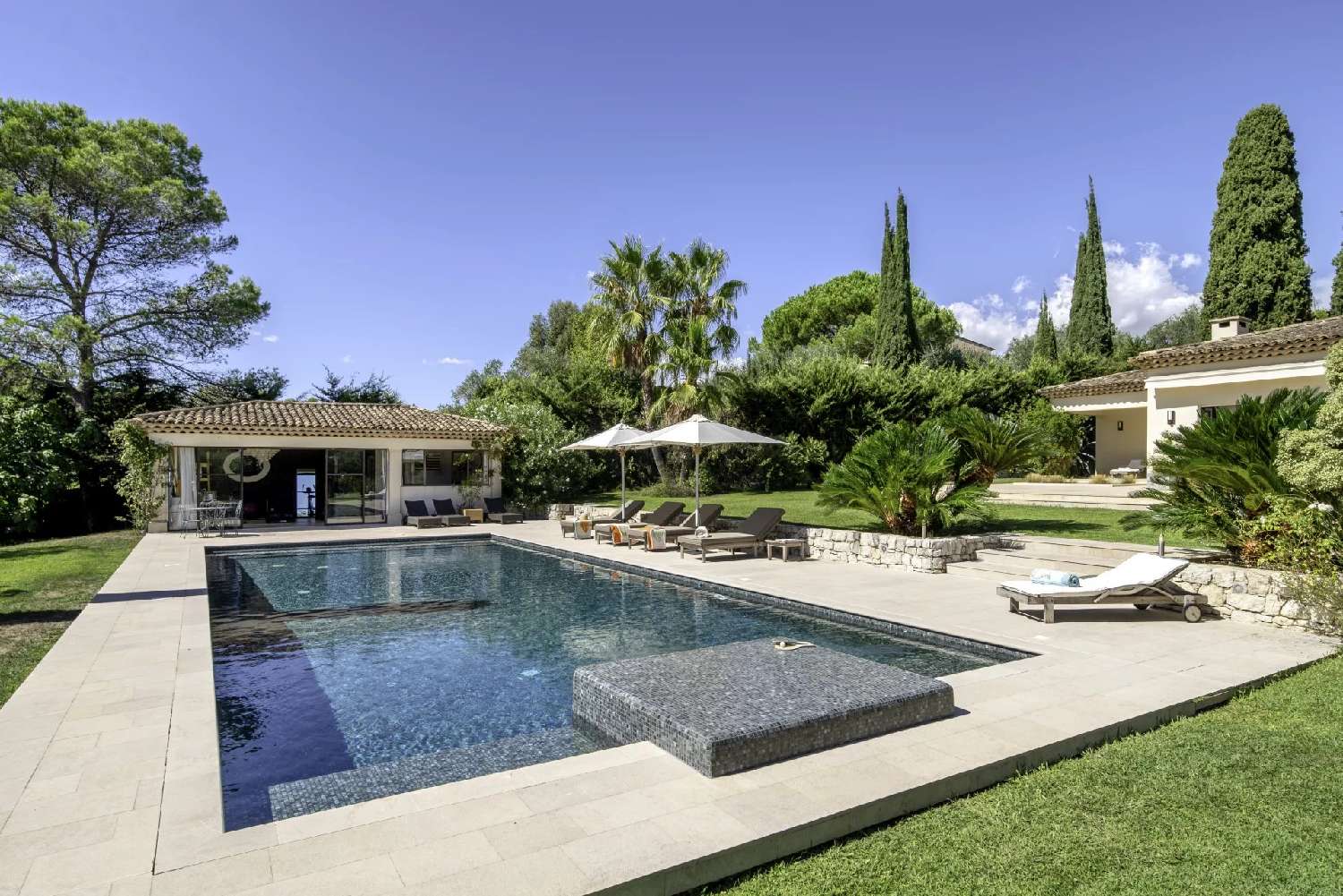  à vendre villa Valbonne Alpes-Maritimes 2