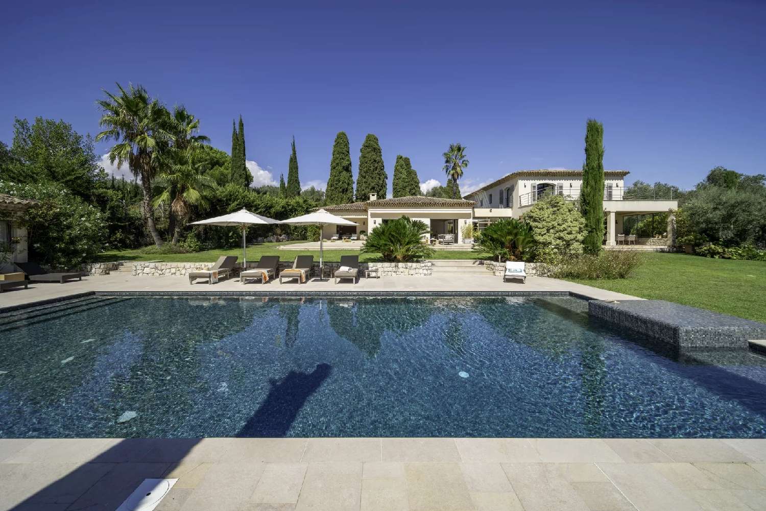  à vendre villa Valbonne Alpes-Maritimes 3