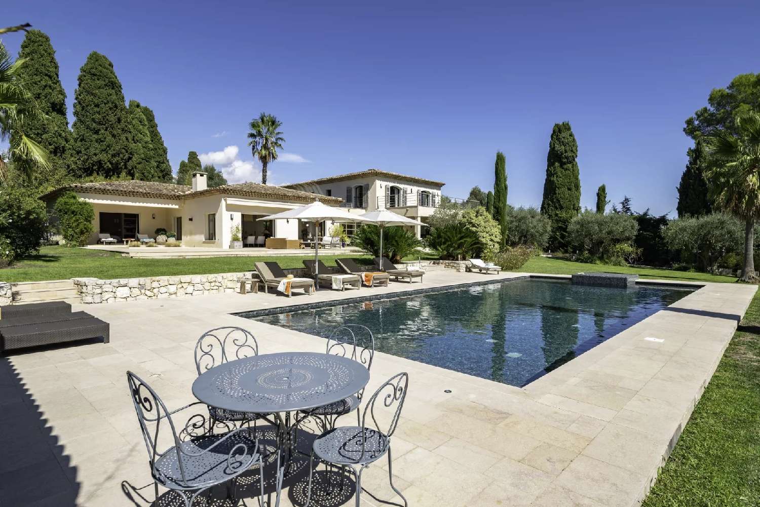  à vendre villa Valbonne Alpes-Maritimes 4