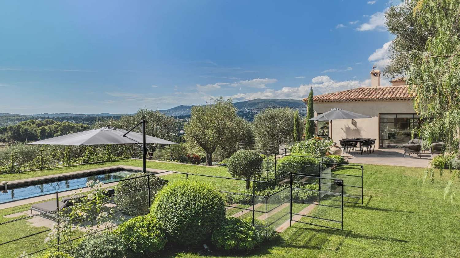  te koop villa Valbonne Alpes-Maritimes 4