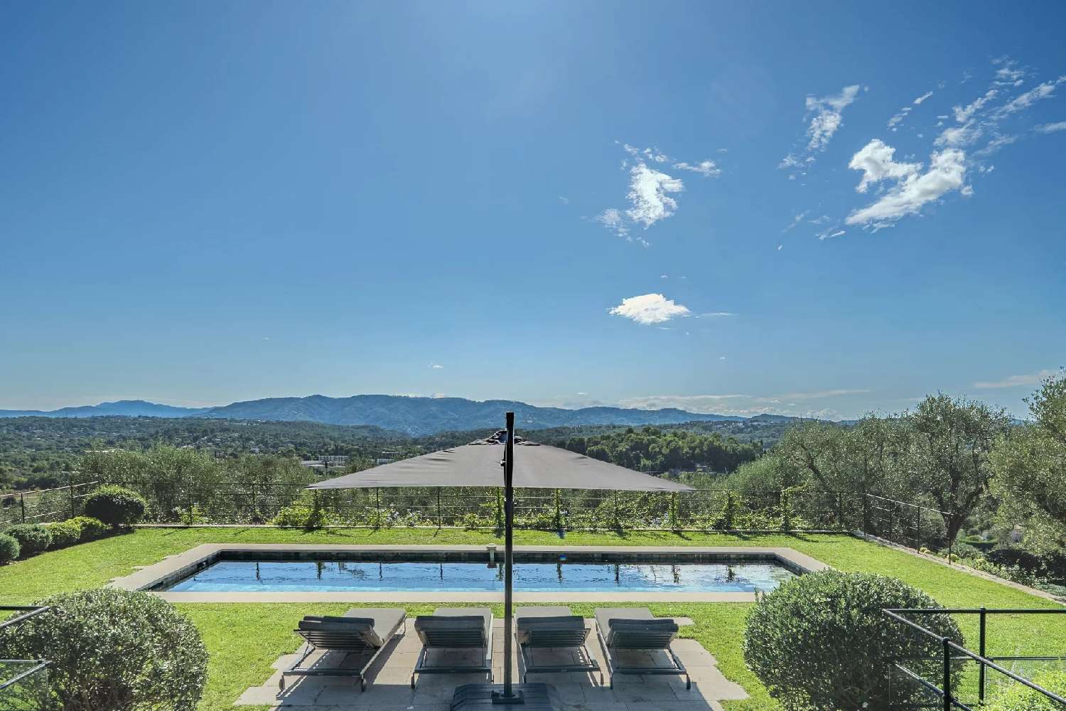  te koop villa Valbonne Alpes-Maritimes 5