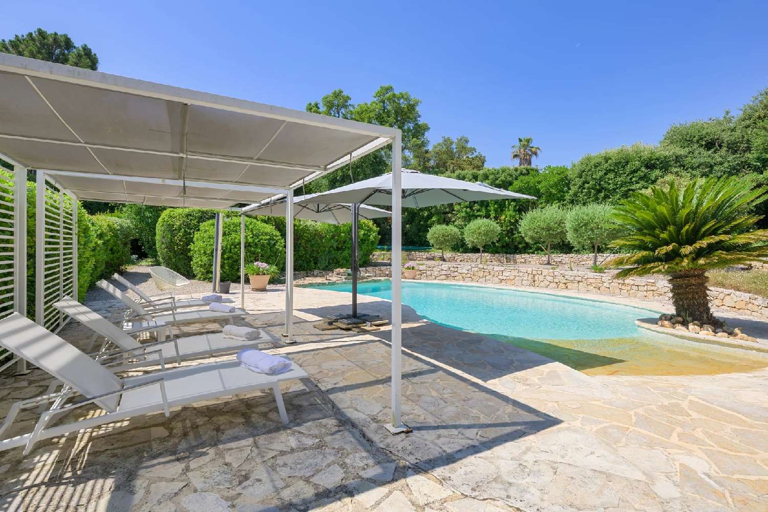  te koop villa Valbonne Alpes-Maritimes 4