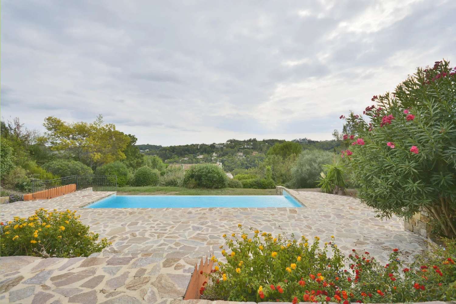  en venta villa Valbonne Alpes-Maritimes 4