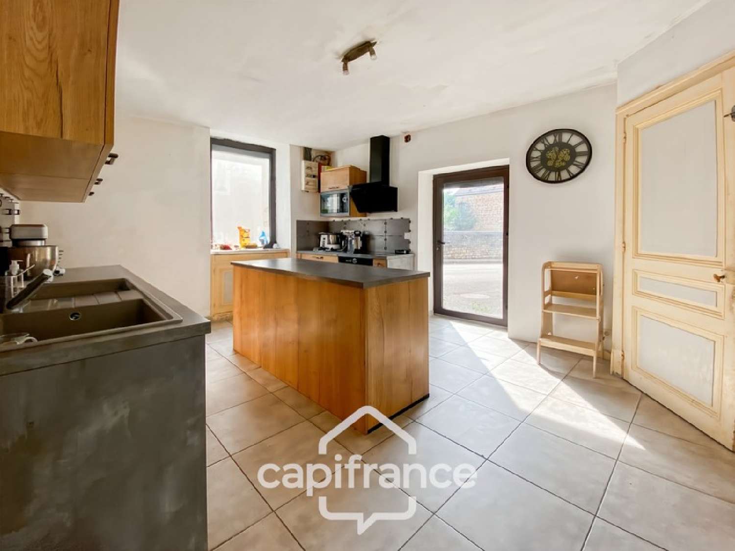 te koop dorpshuis Beaufort Jura 3