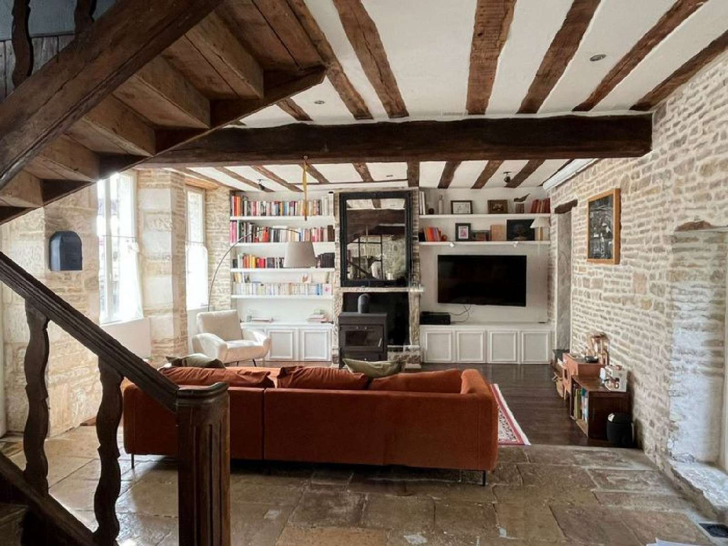  te koop dorpshuis Cruzy-le-Châtel Yonne 1