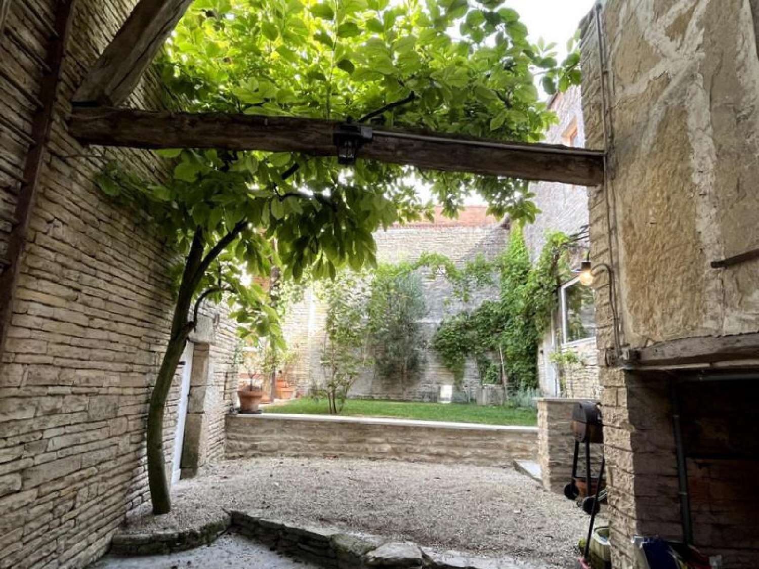  te koop dorpshuis Cruzy-le-Châtel Yonne 7