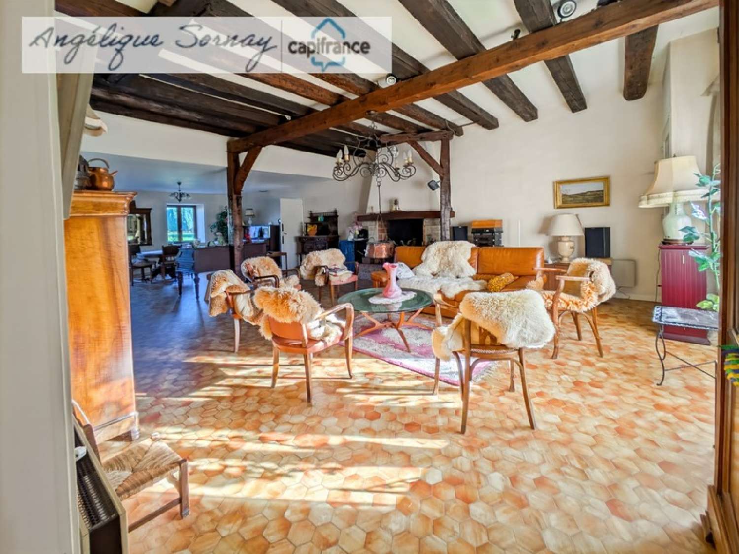  te koop dorpshuis Geruge Jura 4