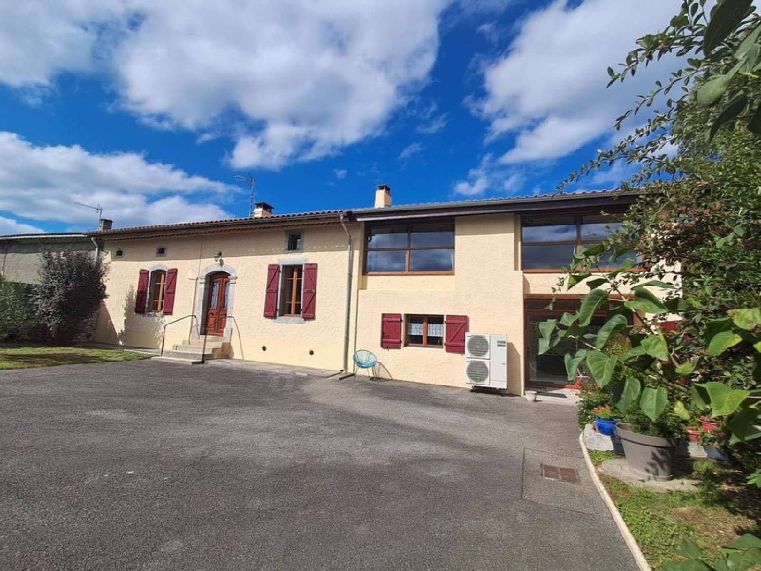  te koop dorpshuis Lombrès Hautes-Pyrénées 2