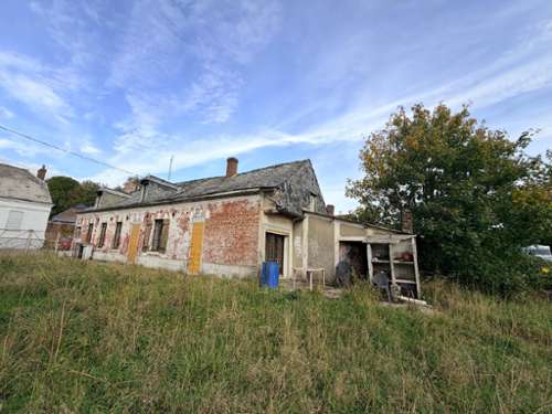Sains-Richaumont Aisne dorpshuis foto 7160281