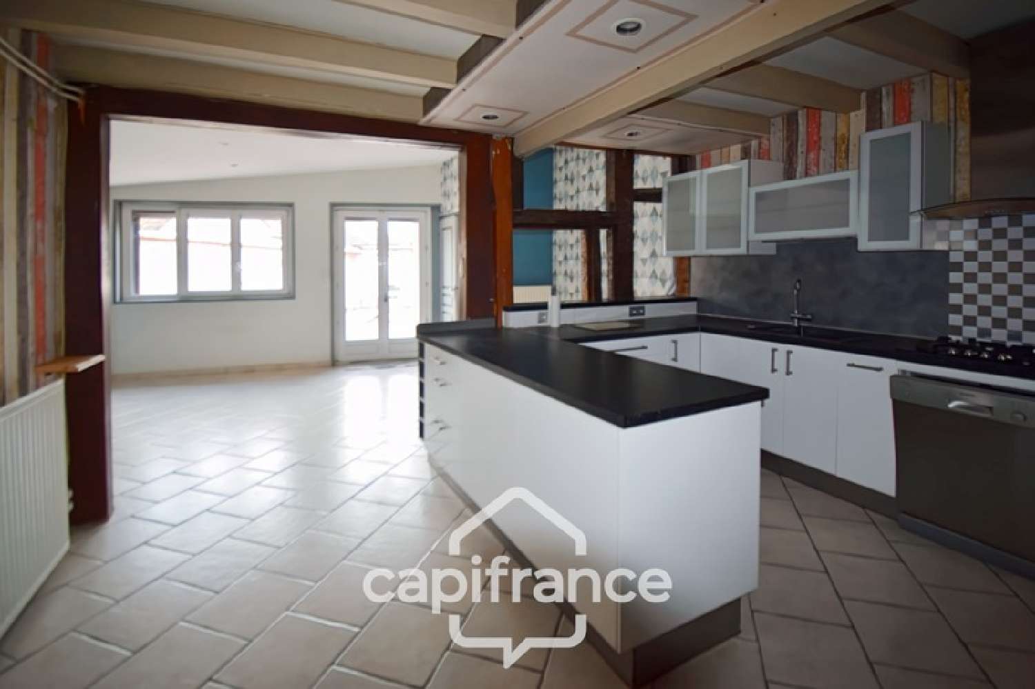  en venta casa de pueblo Saint-Germain-du-Bois Saône-et-Loire 2