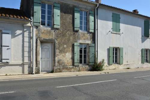 Saint-Pierre-d'Oléron Charente-Maritime dorpshuis foto 7162994