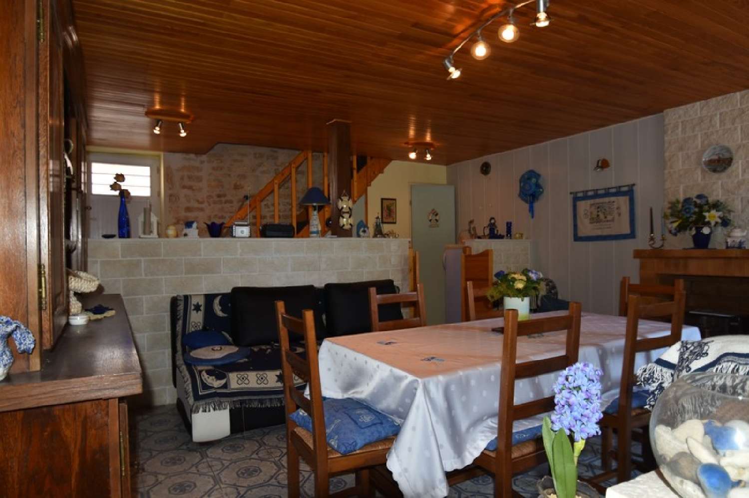  à vendre maison de village Saint-Pierre-d'Oléron Charente-Maritime 2