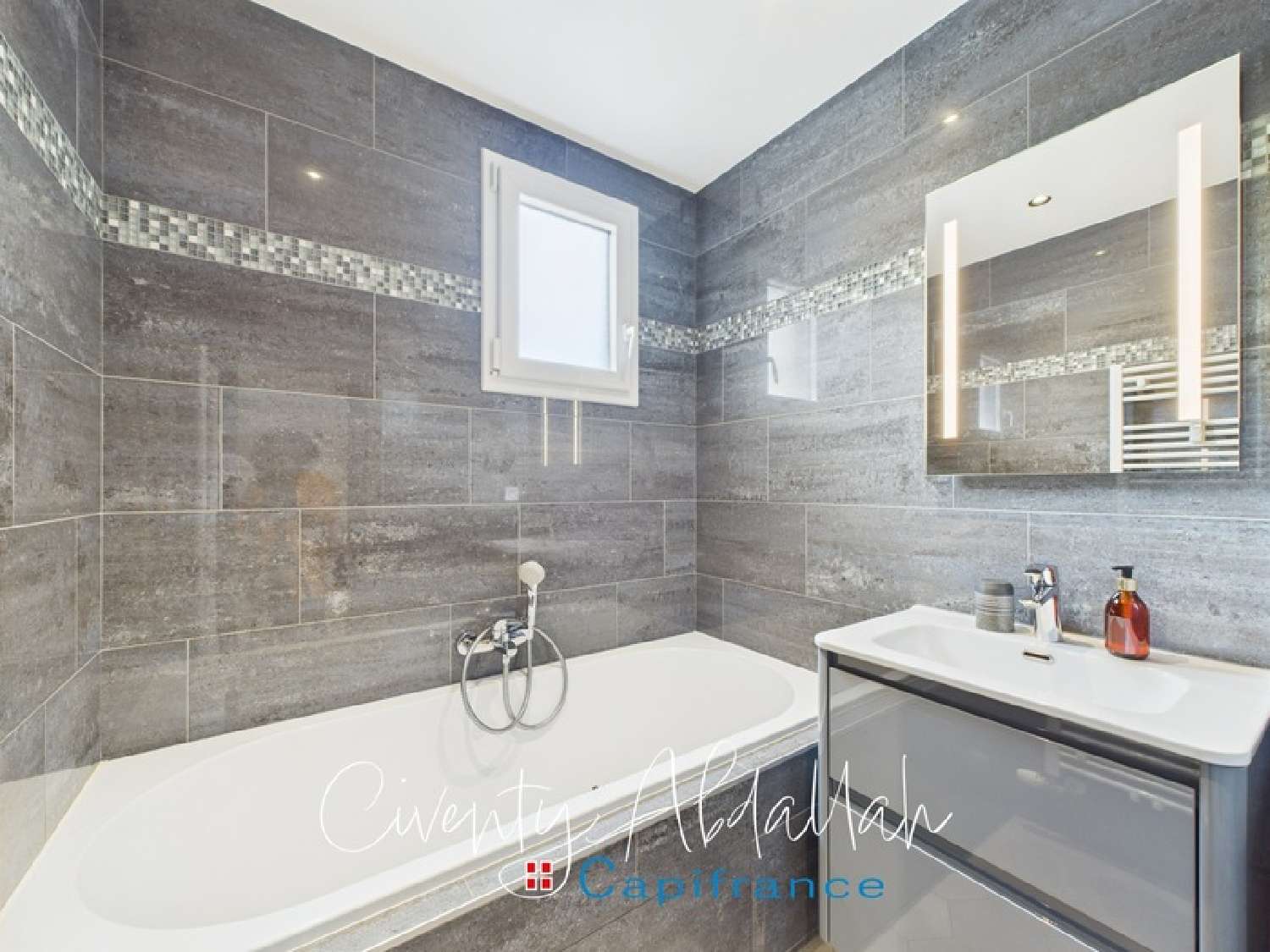  te koop appartement Albertville Savoie 8