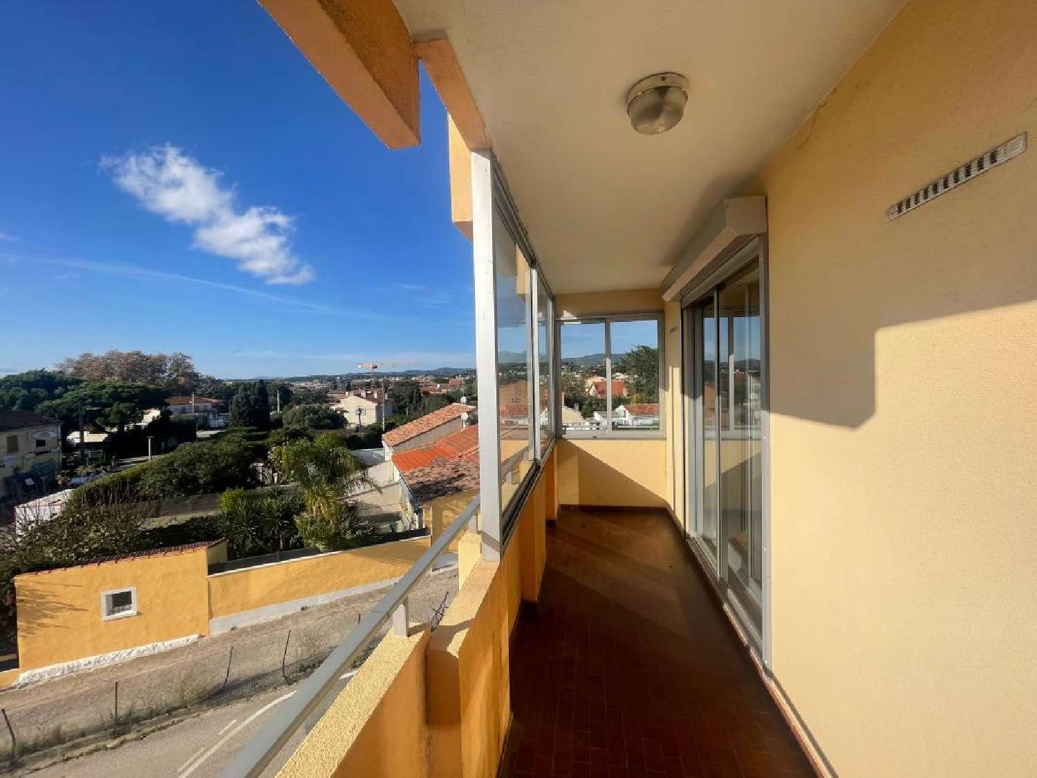 for sale apartment Ampus Var 1