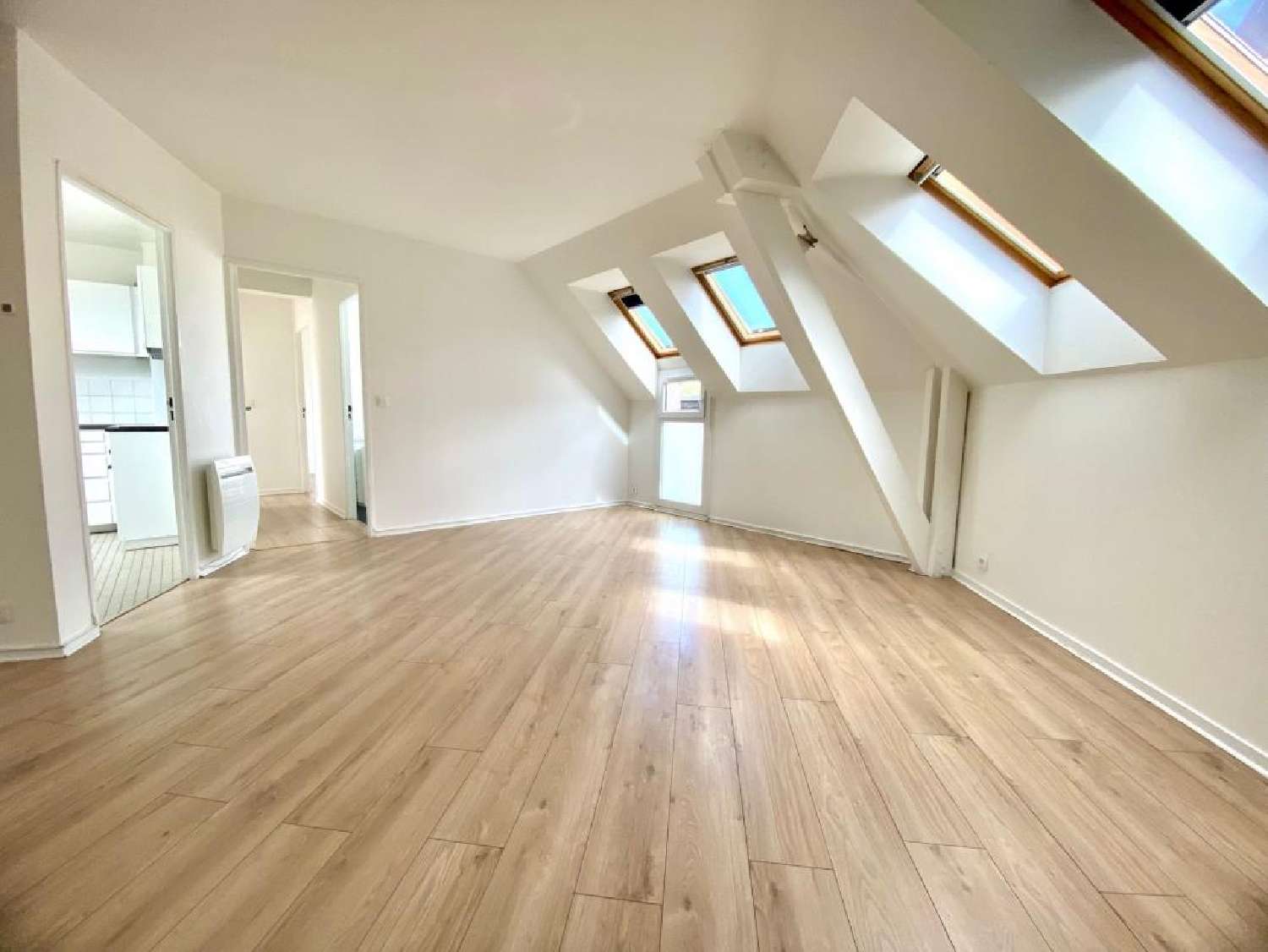  te koop appartement Aubergenville Yvelines 1