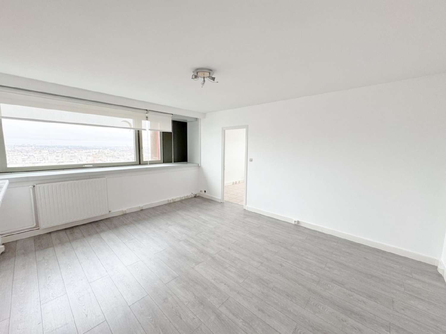  for sale apartment Bagnolet Seine-Saint-Denis 3