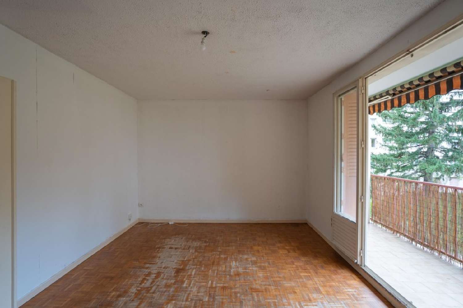 for sale apartment Bron Rhône 4