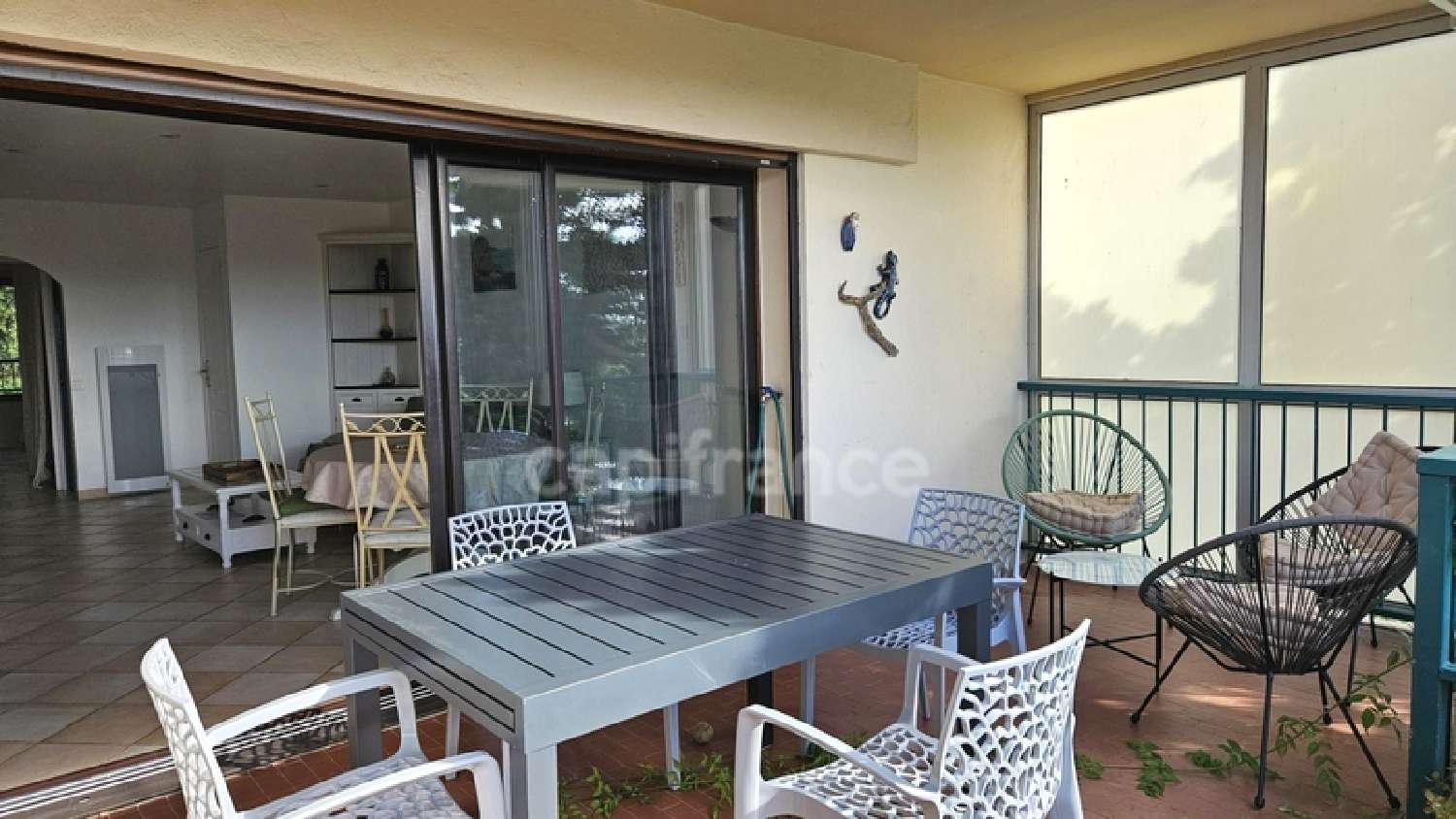  te koop appartement Cavalaire-sur-Mer Var 3